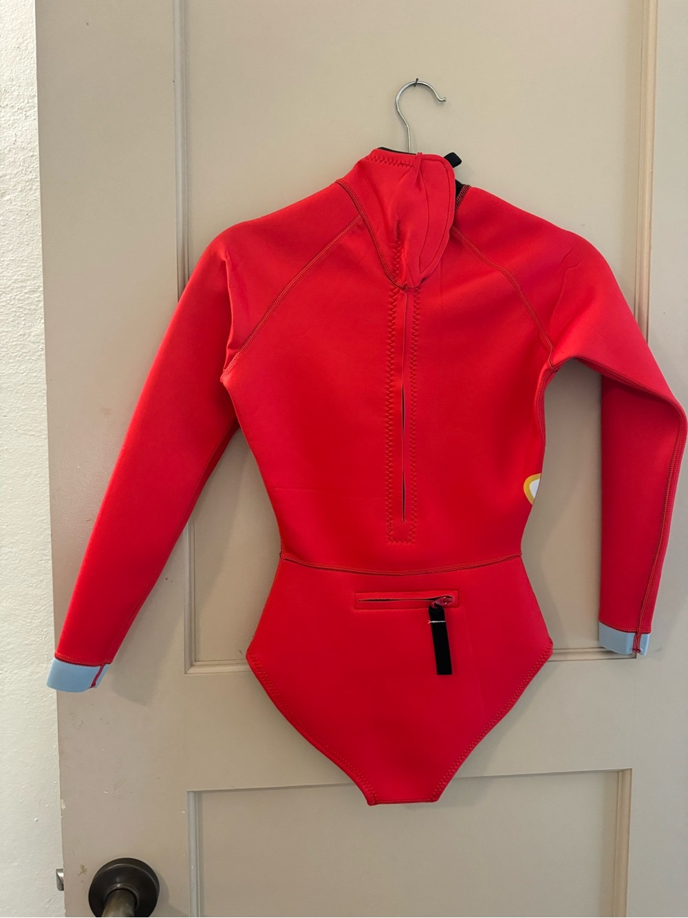 Cynthia Rowley Spring Daisy Wetsuit Red Flower Long Sleeve Size Small .5 MM - Picture 10 of 12